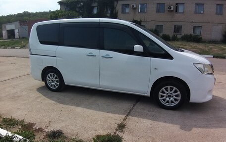 Nissan Serena IV, 2013 год, 1 440 000 рублей, 2 фотография