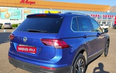 Volkswagen Tiguan II, 2018 год, 2 389 000 рублей, 4 фотография