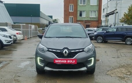 Renault Kaptur I рестайлинг, 2020 год, 1 589 000 рублей, 2 фотография