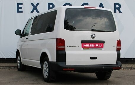 Volkswagen Caravelle T5, 2013 год, 1 499 000 рублей, 3 фотография