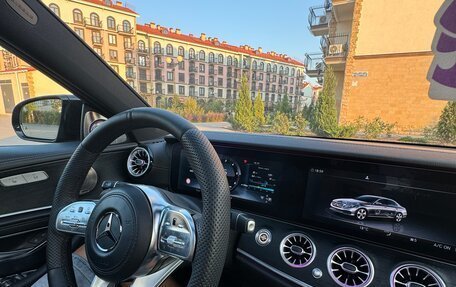 Mercedes-Benz E-Класс, 2016 год, 5 000 000 рублей, 19 фотография