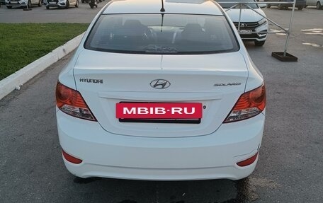 Hyundai Solaris II рестайлинг, 2013 год, 635 000 рублей, 4 фотография