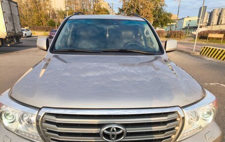 Toyota Land Cruiser 200, 2008 год, 2 600 000 рублей, 4 фотография