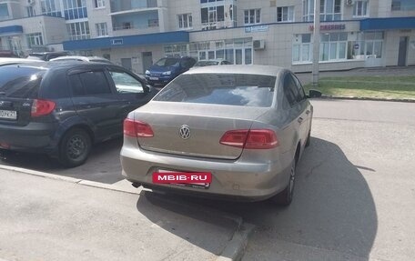 Volkswagen Passat B7, 2011 год, 980 000 рублей, 3 фотография