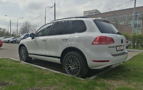 Volkswagen Touareg III, 2012 год, 1 970 000 рублей, 12 фотография