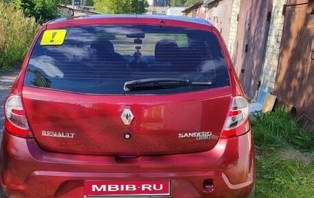 Renault Sandero I, 2012 год, 650 000 рублей, 2 фотография