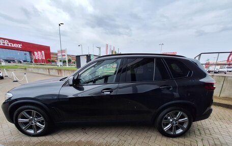 BMW X5, 2020 год, 8 999 999 рублей, 2 фотография