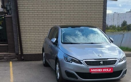 Peugeot 308 II, 2014 год, 840 000 рублей, 3 фотография