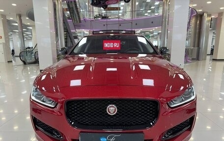 Jaguar XE I рестайлинг, 2015 год, 2 350 000 рублей, 2 фотография