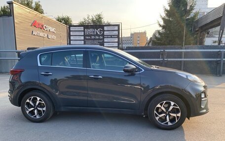 KIA Sportage IV рестайлинг, 2019 год, 2 330 000 рублей, 9 фотография