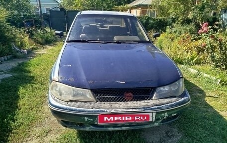 Daewoo Nexia I рестайлинг, 2003 год, 75 000 рублей, 3 фотография