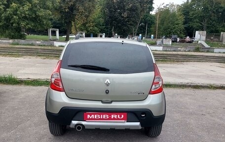 Renault Sandero I, 2012 год, 970 000 рублей, 3 фотография