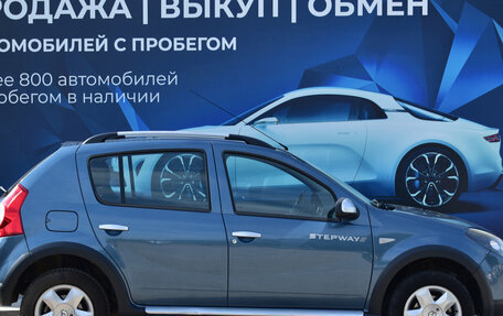 Renault Sandero I, 2013 год, 850 000 рублей, 2 фотография