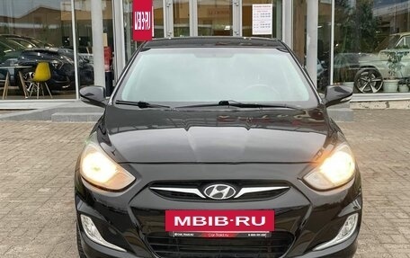 Hyundai Solaris II рестайлинг, 2012 год, 770 000 рублей, 3 фотография