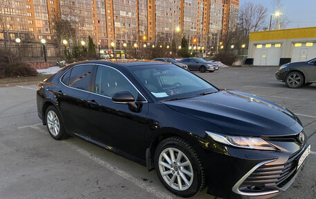 Toyota Camry, 2021 год, 3 150 000 рублей, 3 фотография