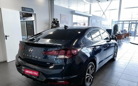 Hyundai Elantra VI рестайлинг, 2019 год, 1 866 000 рублей, 5 фотография