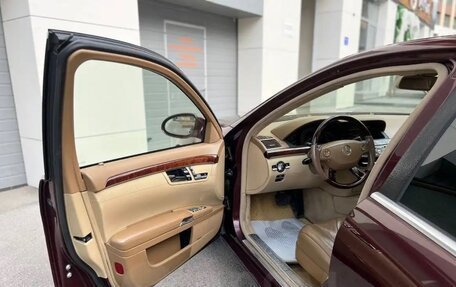 Mercedes-Benz S-Класс, 2005 год, 1 550 000 рублей, 6 фотография