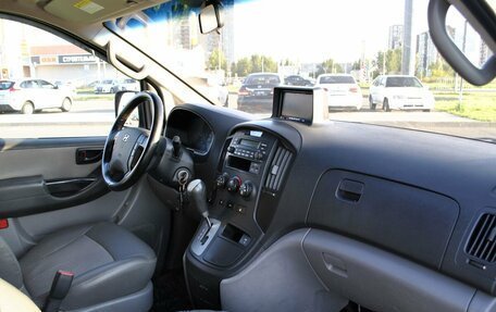 Hyundai Grand Starex Grand Starex I рестайлинг 2, 2008 год, 998 000 рублей, 7 фотография