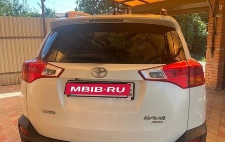 Toyota RAV4, 2014 год, 2 750 000 рублей, 4 фотография