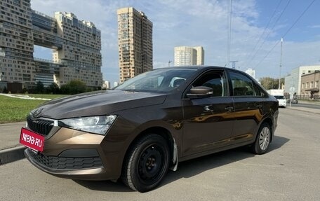 Skoda Rapid II, 2021 год, 1 800 000 рублей, 3 фотография