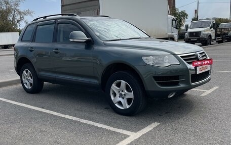 Volkswagen Touareg III, 2008 год, 1 400 000 рублей, 2 фотография