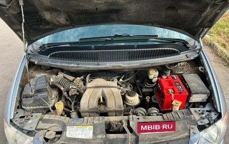 Dodge Caravan IV, 2004 год, 575 000 рублей, 13 фотография