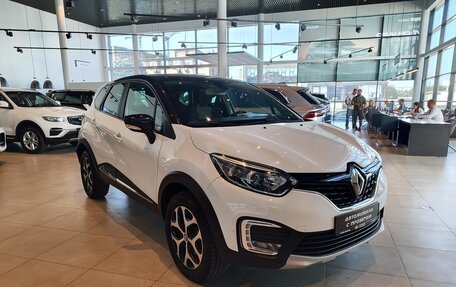 Renault Kaptur I рестайлинг, 2016 год, 1 695 000 рублей, 3 фотография