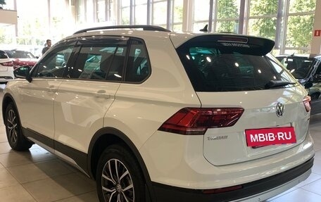 Volkswagen Tiguan II, 2019 год, 2 300 000 рублей, 5 фотография