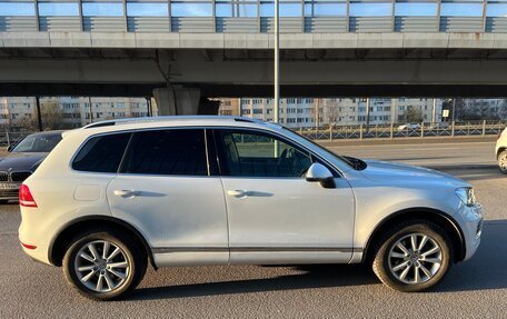 Volkswagen Touareg III, 2014 год, 2 350 000 рублей, 3 фотография