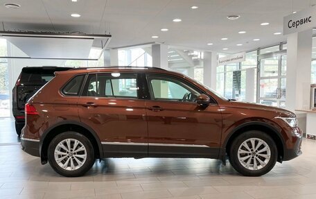 Volkswagen Tiguan II, 2021 год, 3 499 000 рублей, 6 фотография