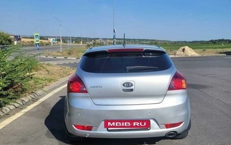 KIA cee'd I рестайлинг, 2011 год, 750 000 рублей, 5 фотография