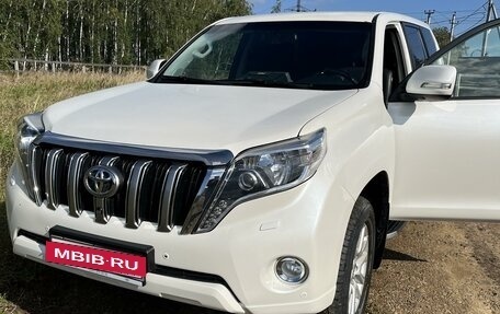 Toyota Land Cruiser Prado 150 рестайлинг 2, 2015 год, 4 390 000 рублей, 2 фотография