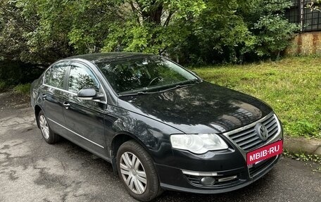 Volkswagen Passat B6, 2006 год, 815 000 рублей, 4 фотография