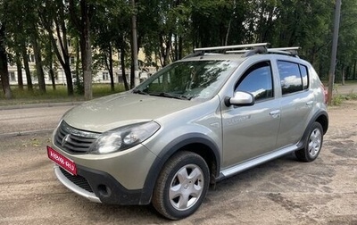 Renault Sandero I, 2013 год, 850 000 рублей, 1 фотография