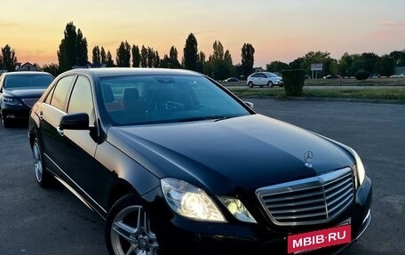 Mercedes-Benz E-Класс, 2012 год, 1 600 000 рублей, 2 фотография