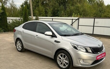 KIA Rio III рестайлинг, 2014 год, 1 150 000 рублей, 2 фотография