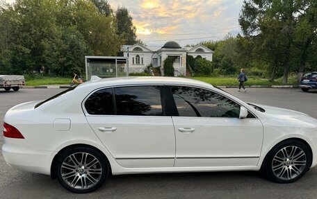 Skoda Superb III рестайлинг, 2012 год, 1 450 000 рублей, 3 фотография