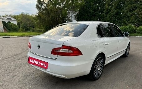 Skoda Superb III рестайлинг, 2012 год, 1 450 000 рублей, 4 фотография