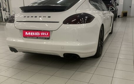 Porsche Panamera II рестайлинг, 2011 год, 3 000 000 рублей, 7 фотография