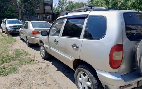 Chevrolet Niva I рестайлинг, 2005 год, 400 000 рублей, 3 фотография