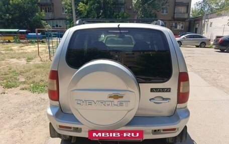 Chevrolet Niva I рестайлинг, 2005 год, 400 000 рублей, 2 фотография