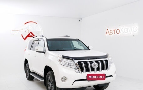 Toyota Land Cruiser Prado 150 рестайлинг 2, 2014 год, 3 495 000 рублей, 2 фотография