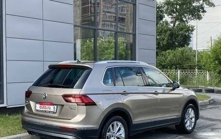 Volkswagen Tiguan II, 2017 год, 2 900 000 рублей, 6 фотография