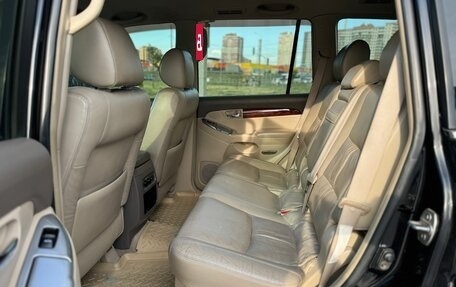 Toyota Land Cruiser Prado 120 рестайлинг, 2004 год, 1 890 000 рублей, 12 фотография