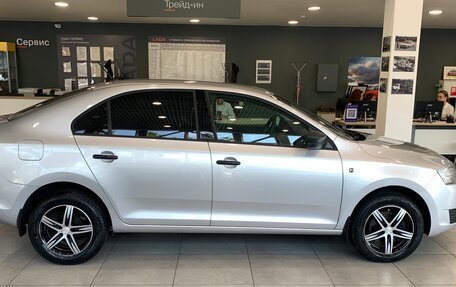 Skoda Rapid I, 2015 год, 1 055 000 рублей, 2 фотография