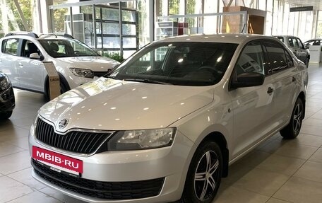 Skoda Rapid I, 2015 год, 1 055 000 рублей, 7 фотография