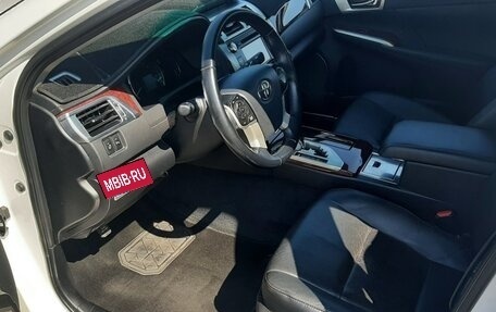 Toyota Camry, 2013 год, 1 640 000 рублей, 8 фотография