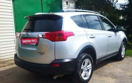 Toyota RAV4, 2013 год, 2 200 000 рублей, 6 фотография