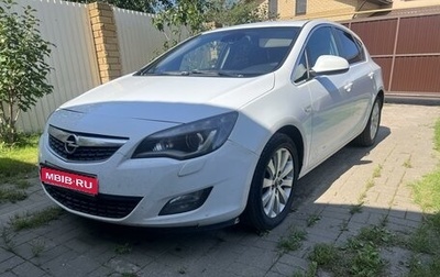 Opel Astra J, 2011 год, 725 000 рублей, 1 фотография