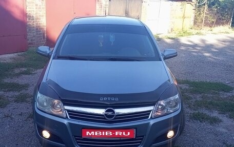 Opel Astra H, 2007 год, 700 000 рублей, 1 фотография